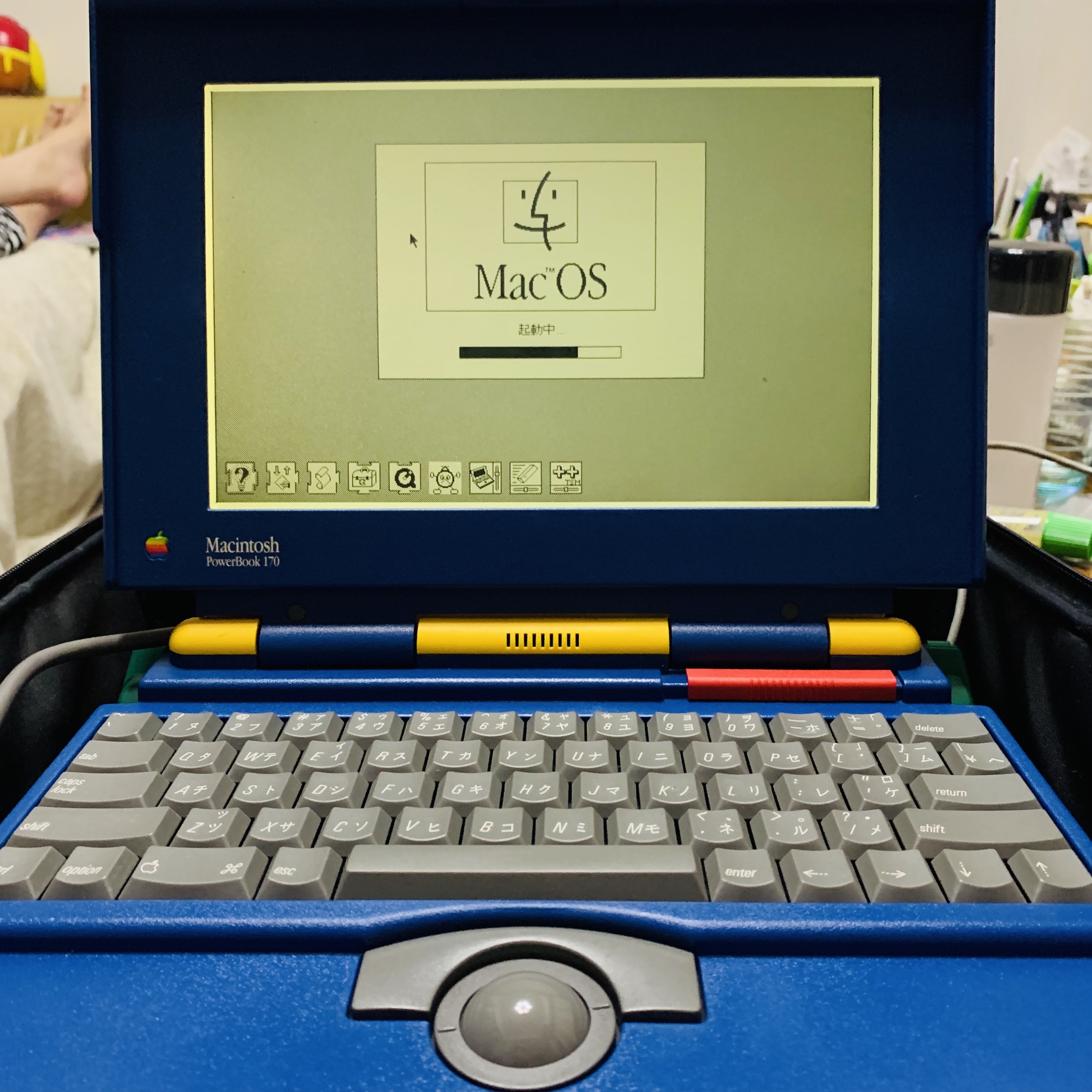 柔らかな質感の Macintosh PowerBook 180c PowerBook 180C 【レア